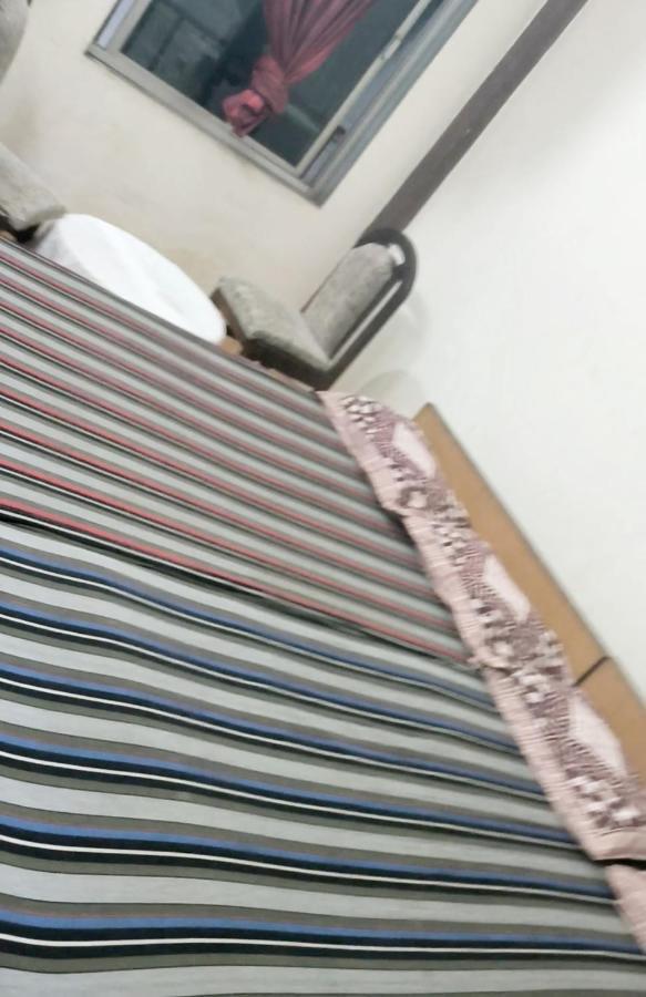 Gandhi Ganaga Guest House Varanasi Dış mekan fotoğraf